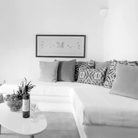 Arvanitis Cave Village *