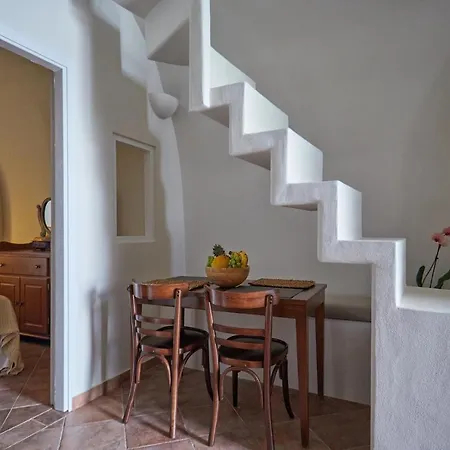 Arvanitis Cave Village Apartment *