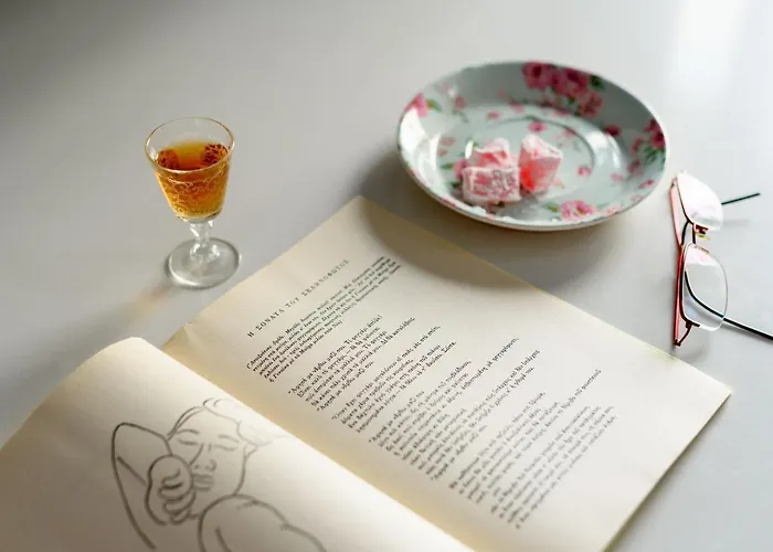 Arvanitis Cave Village 公寓