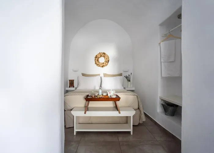 Arvanitis Cave Village Apartament